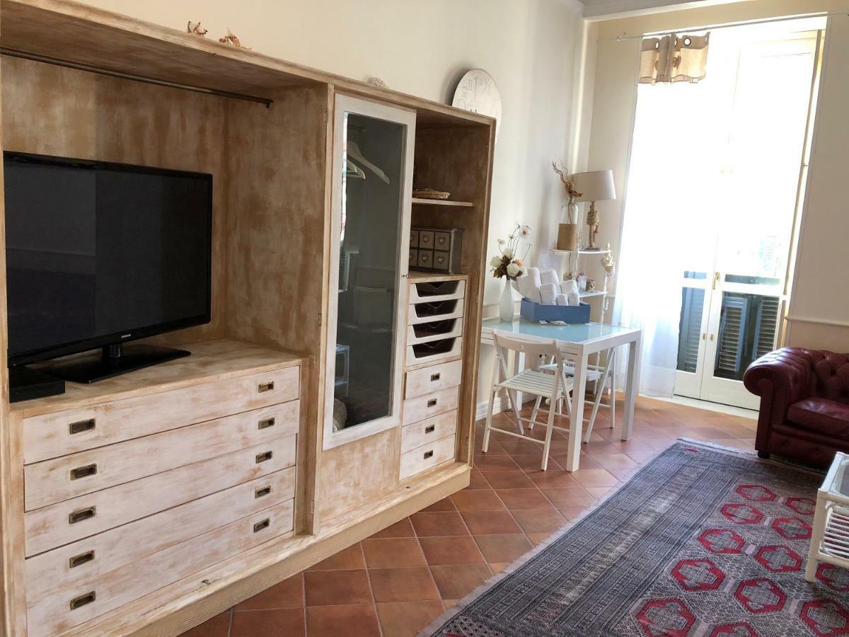 Bianca Suite B&B Salerno Exteriör bild