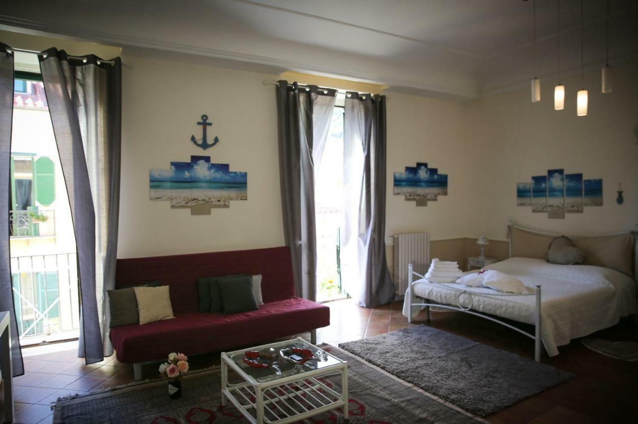 Bianca Suite B&B Salerno Exteriör bild