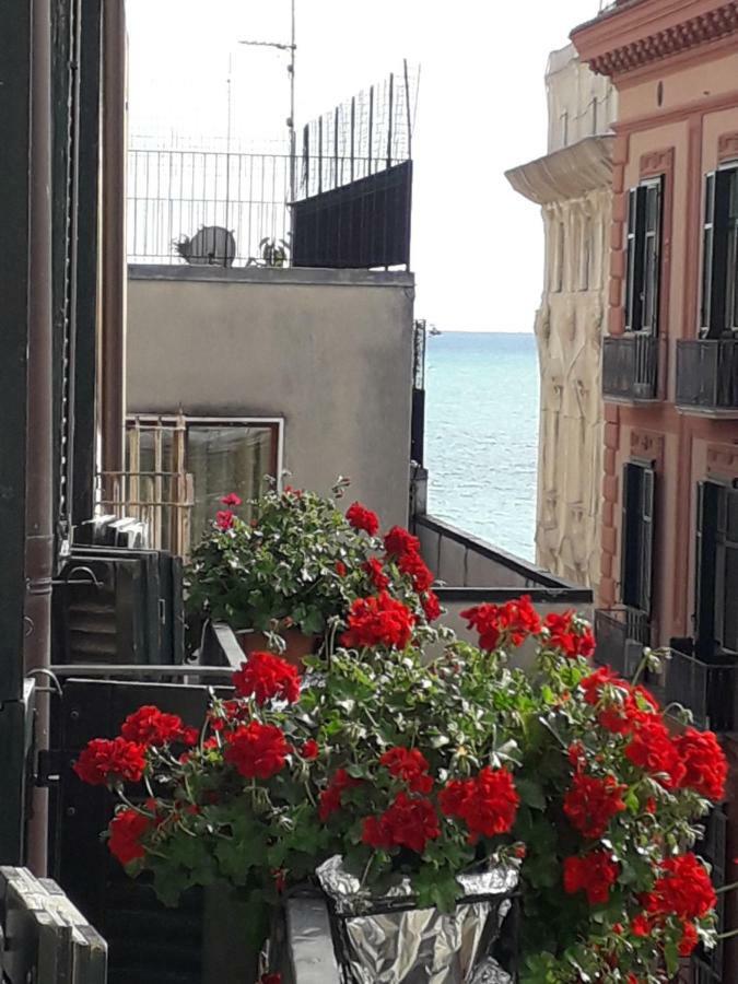 Bianca Suite B&B Salerno Exteriör bild