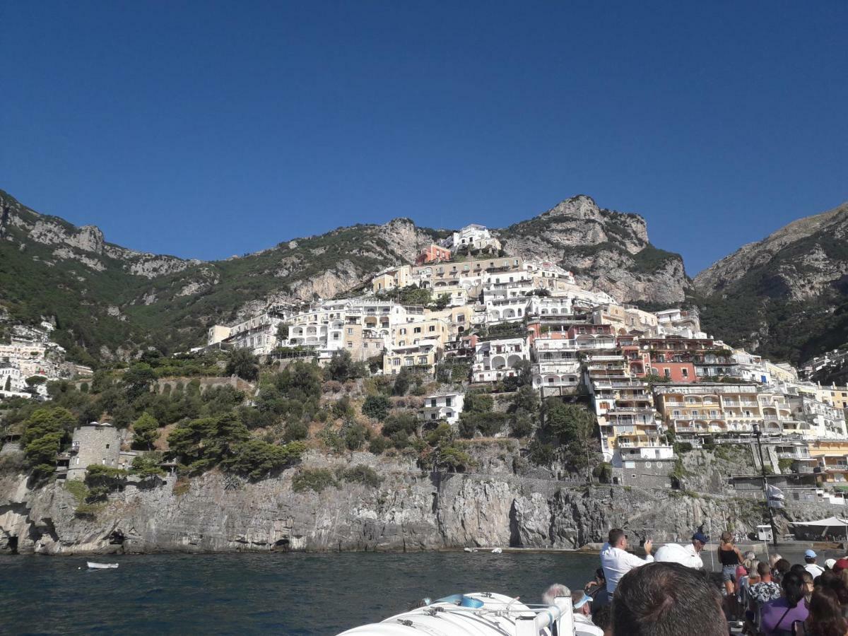 Bianca Suite B&B Salerno Exteriör bild